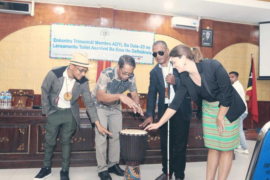 23ª REUNIÃO TRIMESTRAL DE MEMBROS DA ADTL E LANÇAMENTO DE CASA DE BANHO ACESSÍVEL PARA PESSOAS COM DEFICIÊNCIA