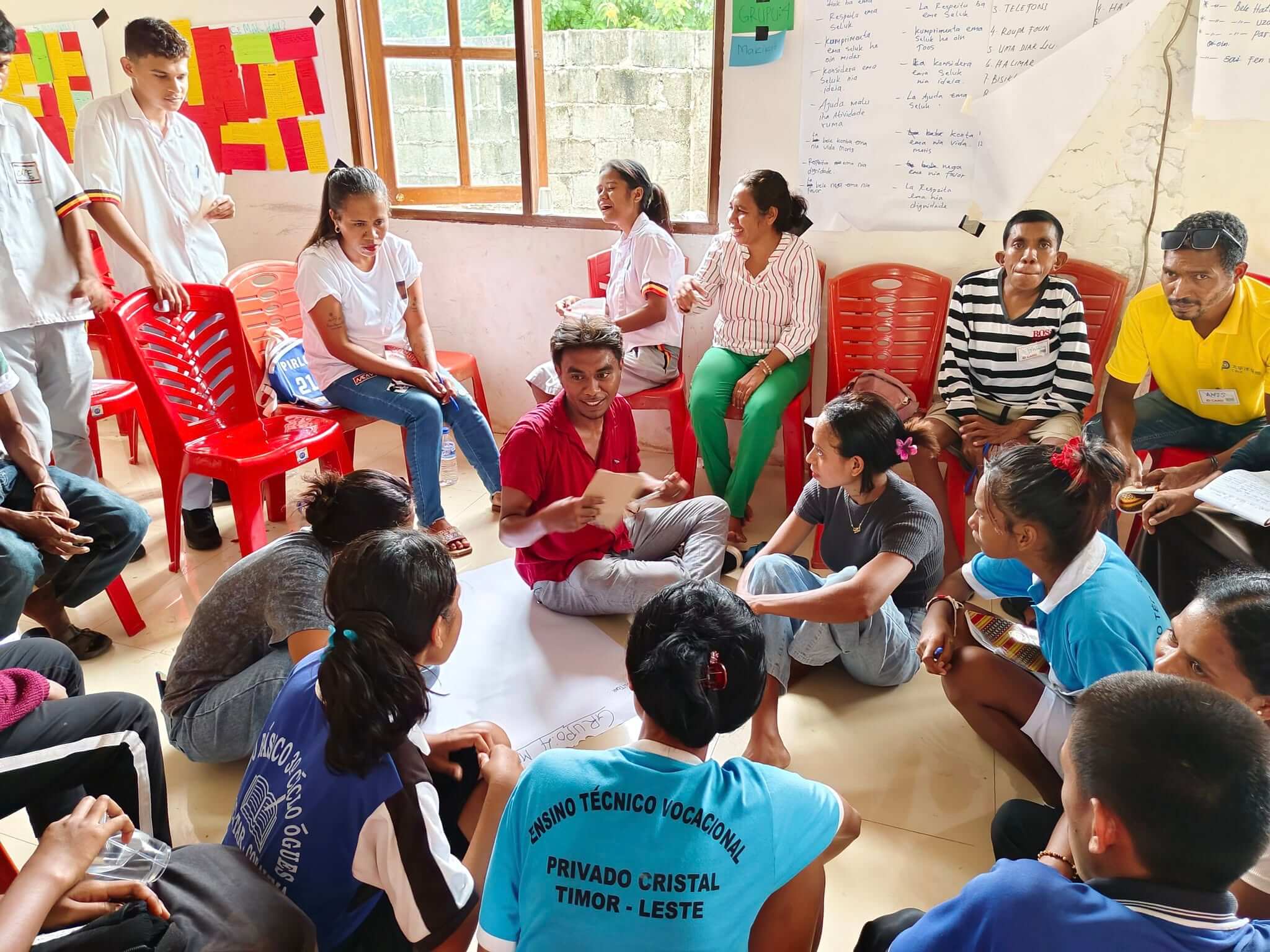 A ADTL OFERECE FORMAÇÃO LSBE PARA 100 JOVENS E ADOLESCENTES